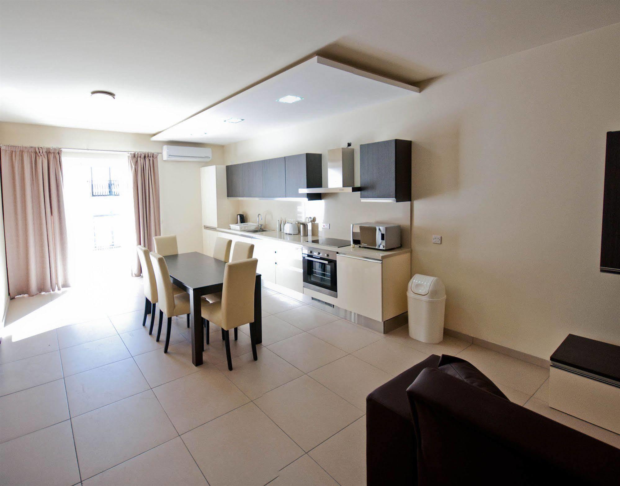 Apartment Depiro Сліма Екстер'єр фото
