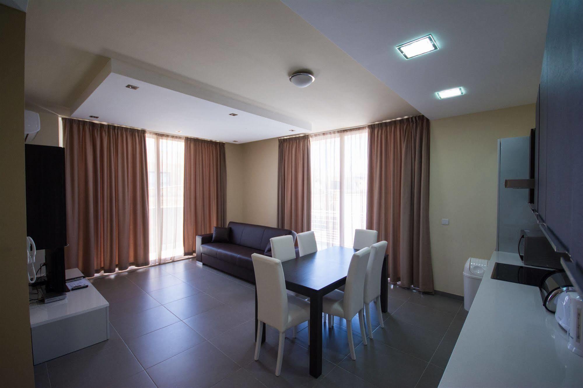 Apartment Depiro Сліма Екстер'єр фото