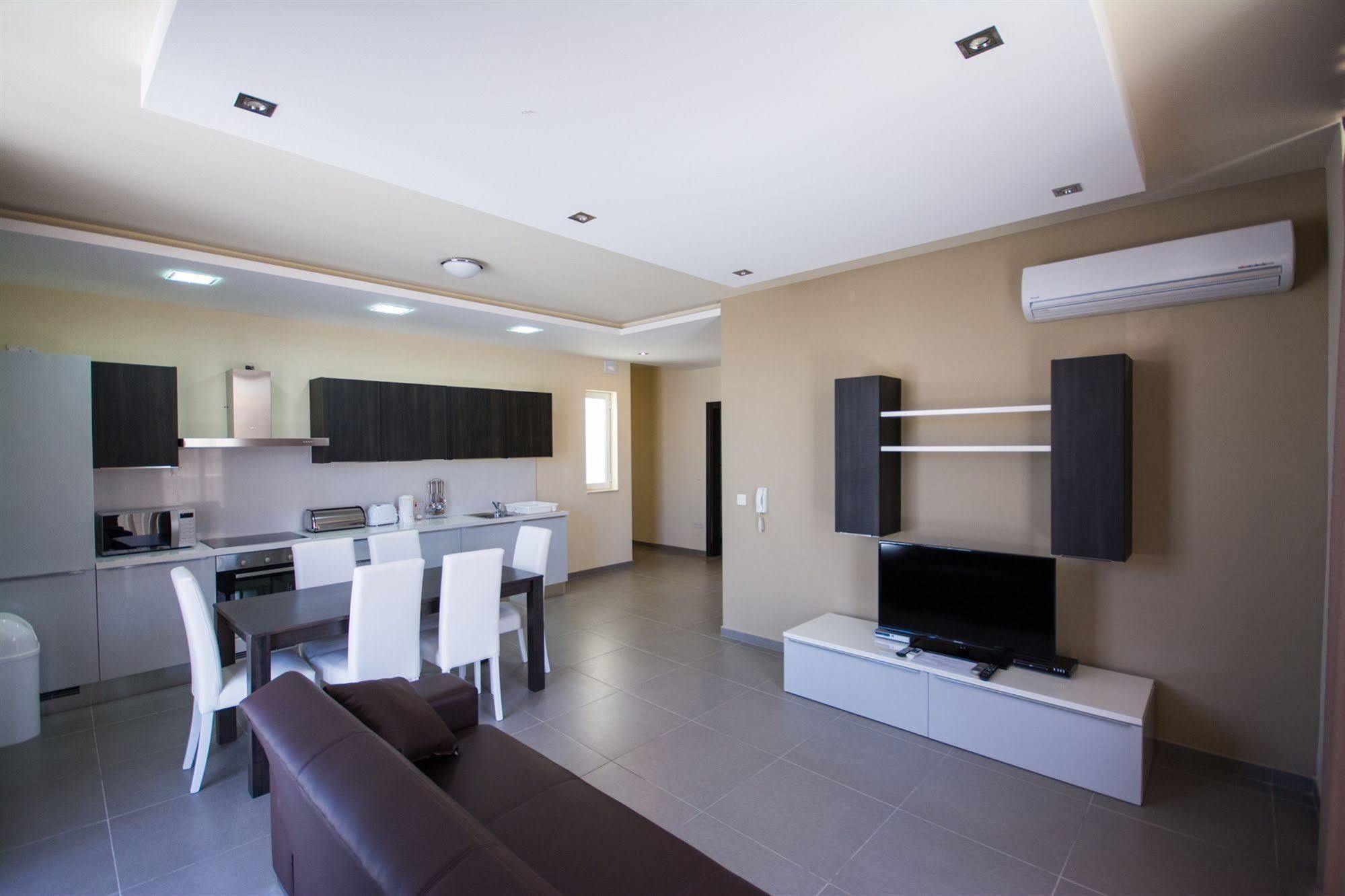 Apartment Depiro Сліма Екстер'єр фото
