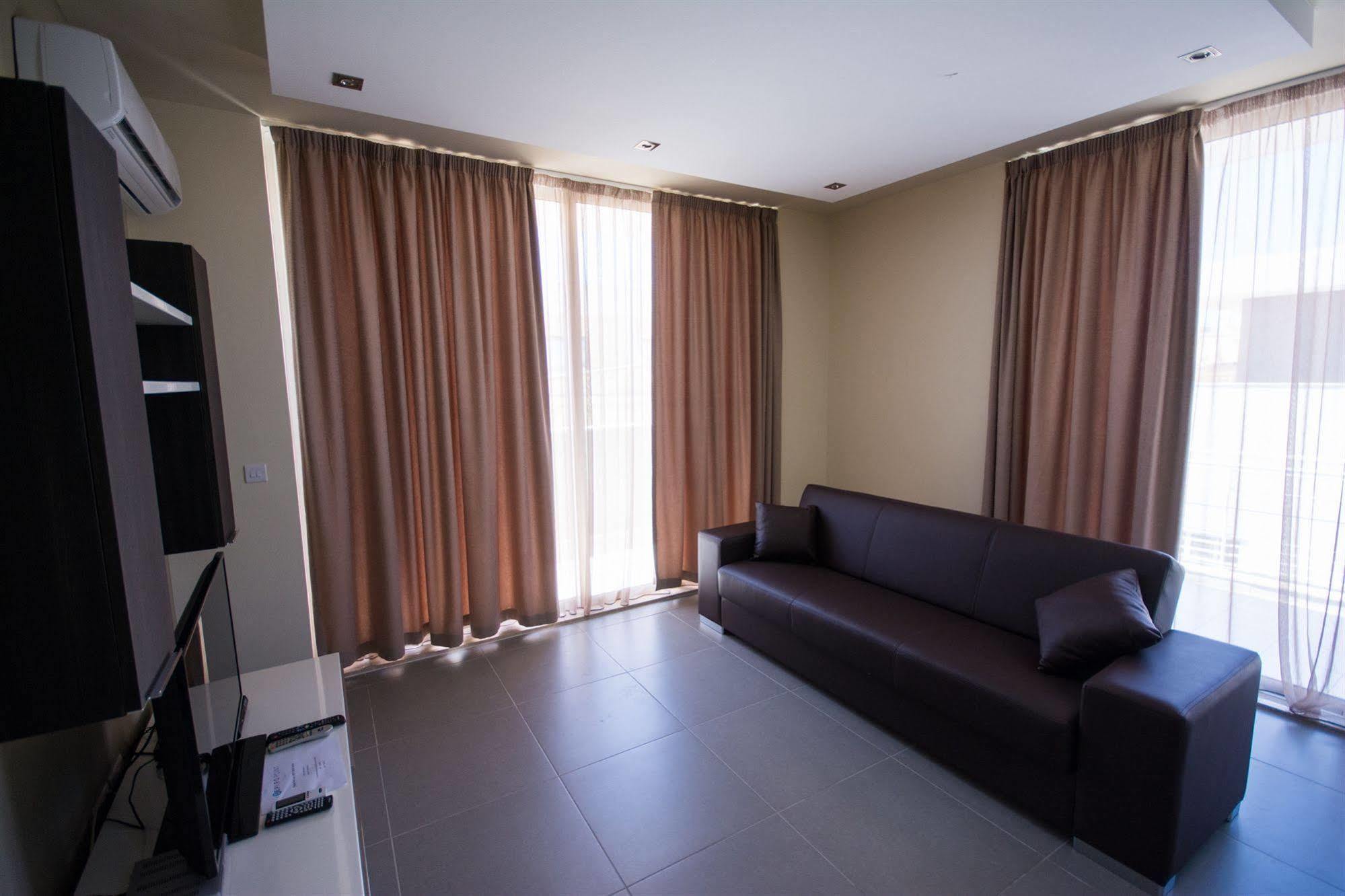 Apartment Depiro Сліма Екстер'єр фото
