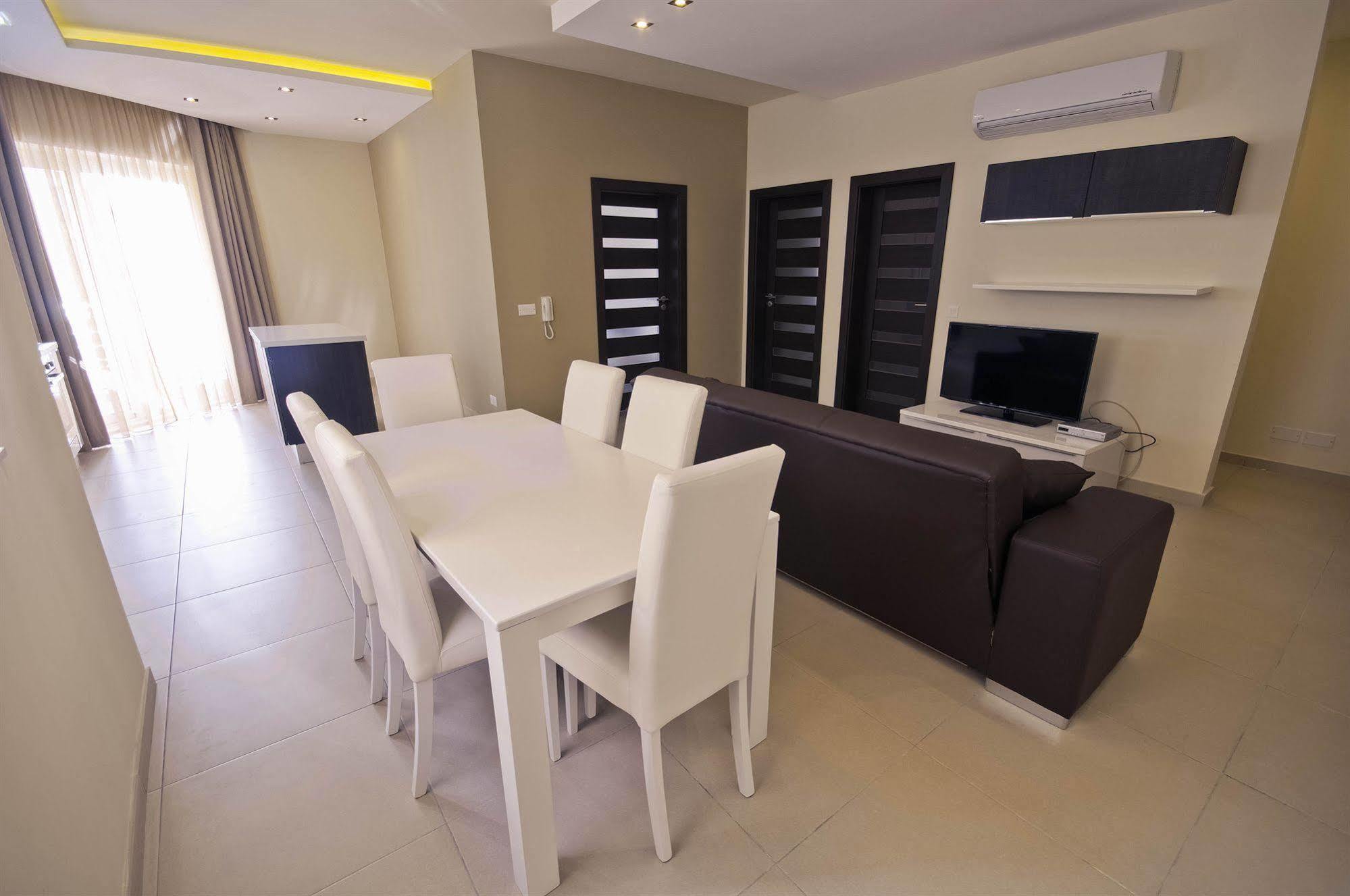 Apartment Depiro Сліма Екстер'єр фото