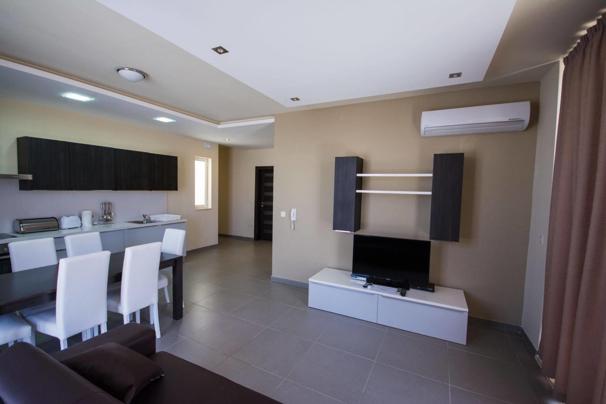 Apartment Depiro Сліма Екстер'єр фото